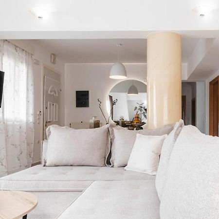 Villa Ventus, 40Sqm Private Pool & Hot Tub! Roussospition Экстерьер фото