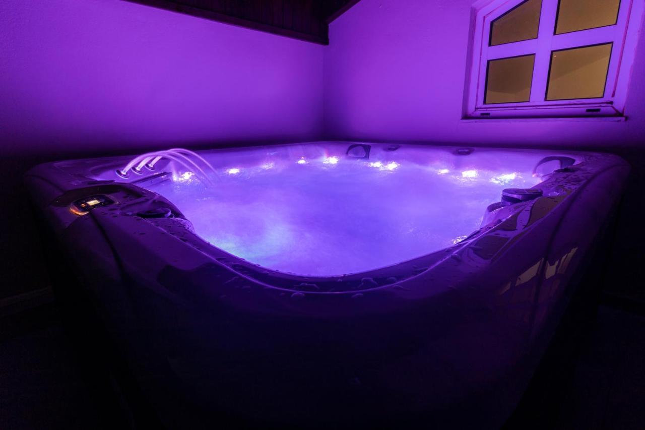 Villa Ventus, 40Sqm Private Pool & Hot Tub! Roussospition Экстерьер фото