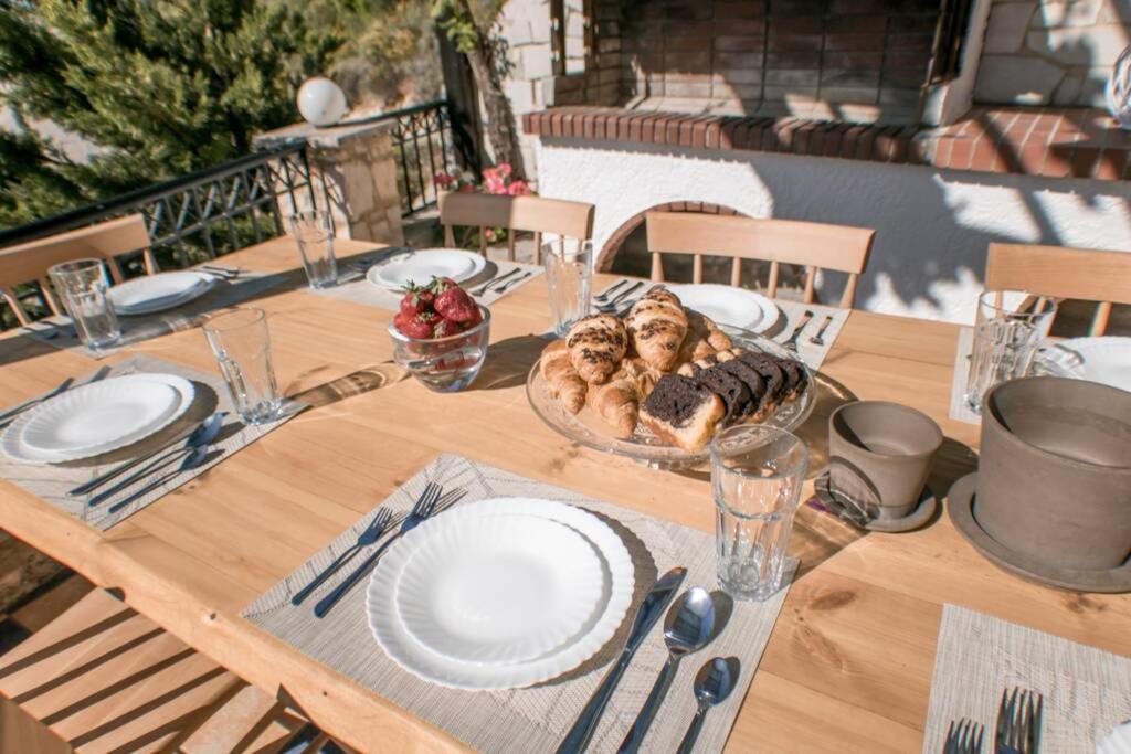 Villa Ventus, 40Sqm Private Pool & Hot Tub! Roussospition Экстерьер фото