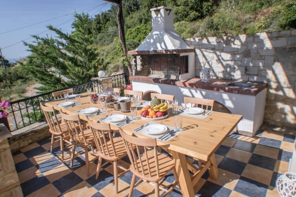 Villa Ventus, 40Sqm Private Pool & Hot Tub! Roussospition Экстерьер фото