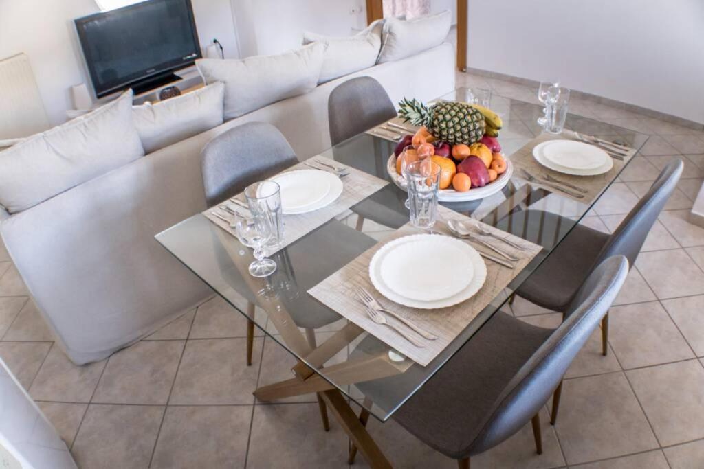 Villa Ventus, 40Sqm Private Pool & Hot Tub! Roussospition Экстерьер фото