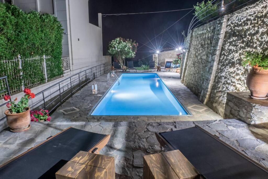 Villa Ventus, 40Sqm Private Pool & Hot Tub! Roussospition Экстерьер фото