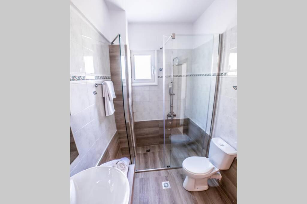 Villa Ventus, 40Sqm Private Pool & Hot Tub! Roussospition Экстерьер фото